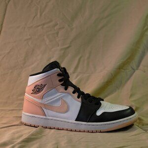 Jordan 1 Mid ‘Arctic Orange’